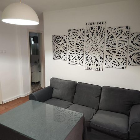 Apartamento Vts Los Remedios Sevilla Exterior foto