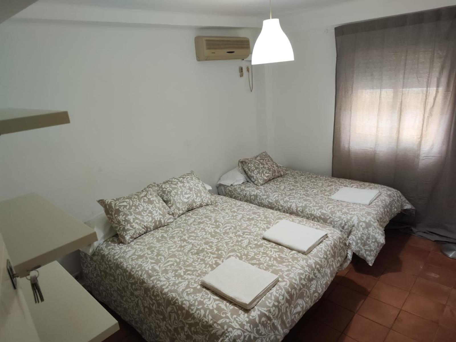 Apartamento Vts Los Remedios Sevilla Exterior foto