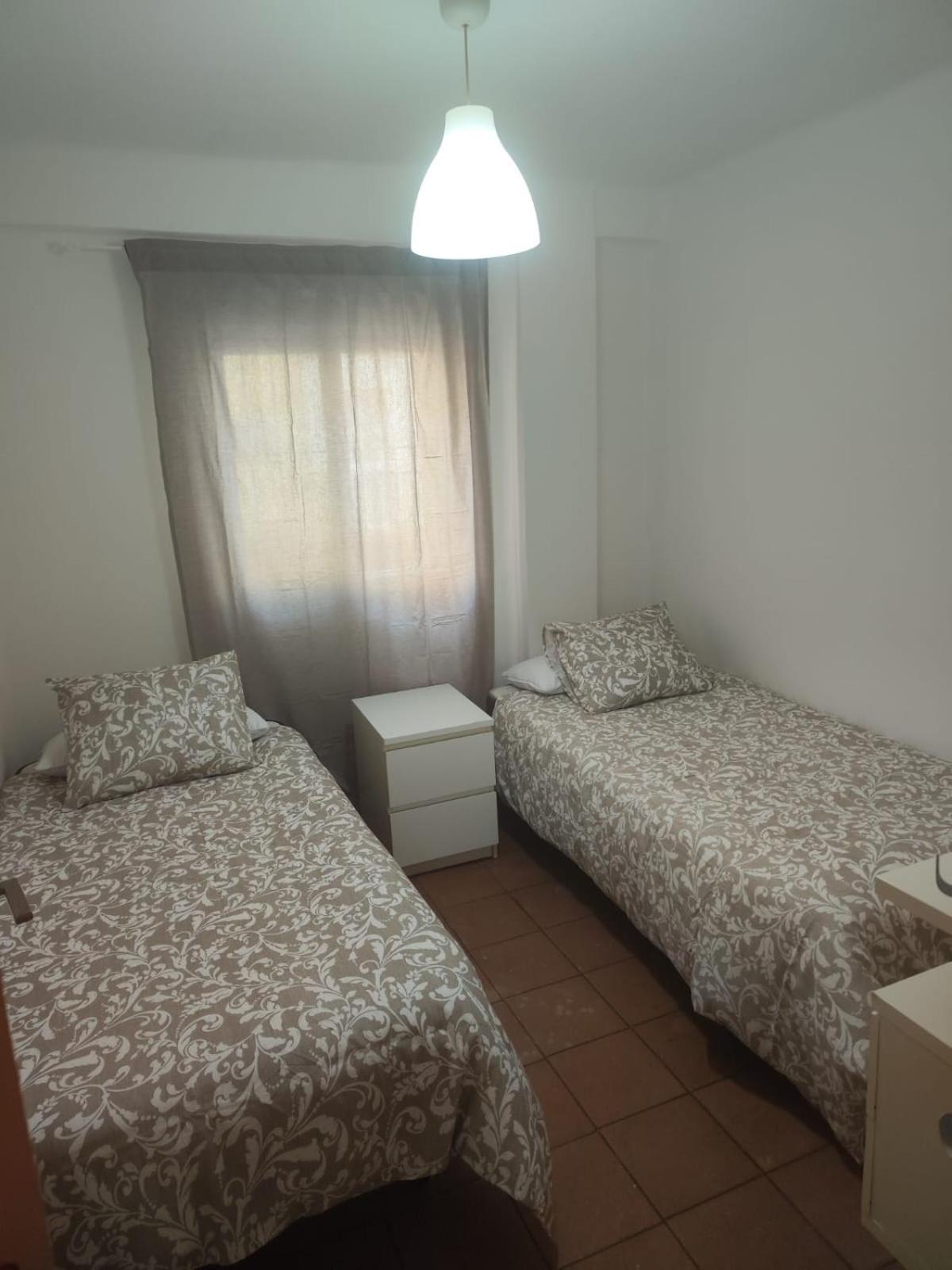 Apartamento Vts Los Remedios Sevilla Exterior foto