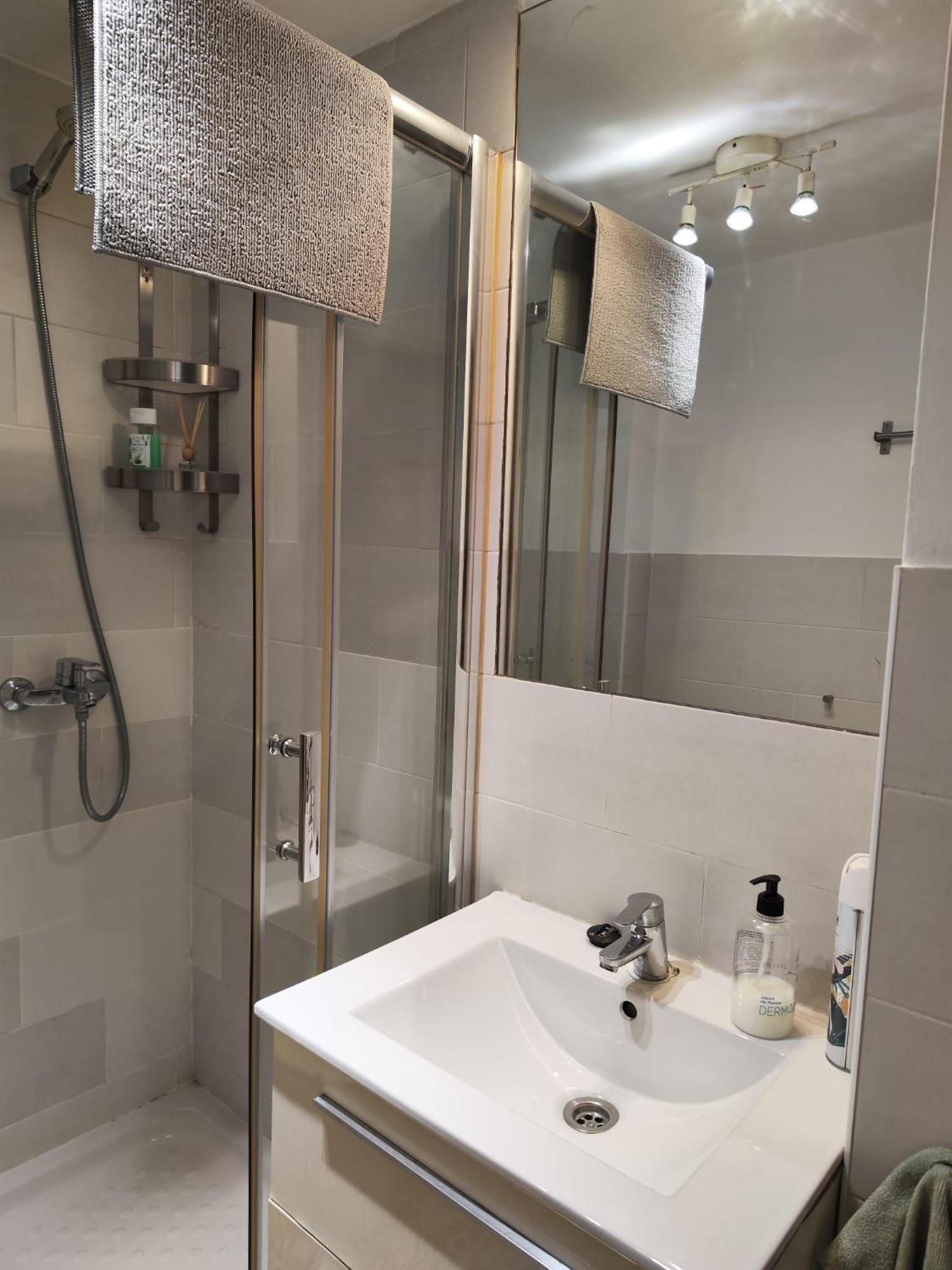 Apartamento Vts Los Remedios Sevilla Exterior foto